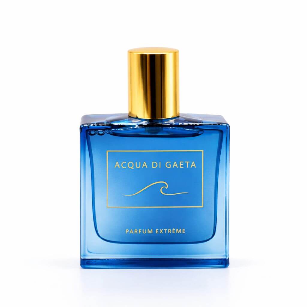Acqua di Gaeta — Parfum Extrême 30 ml bottle with a golden cap and blue liquid inside.